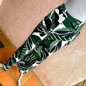 Alfani wide leg pant botanical print New with tag size 8 medium